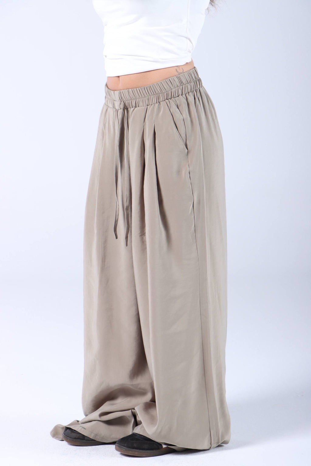 Relaxed Fit Oversized Pants