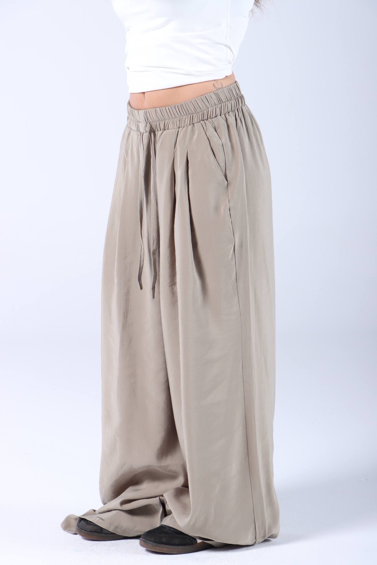 Relaxed Fit Oversized Pants