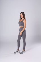 Sports suit Rip pieces