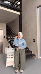 Relaxed Fit Balloon Pants