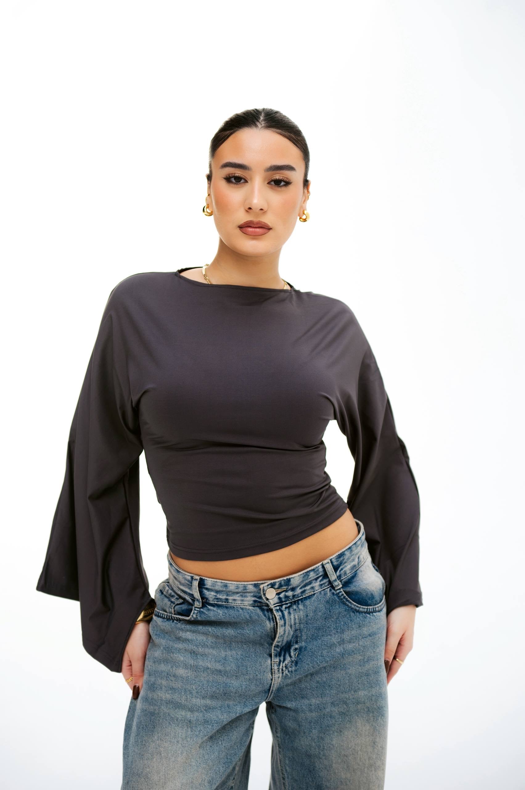SLIM FIT U-NECK TANK TOP 05