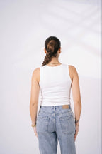 SLIM FIT U-NECK TANK TOP 04