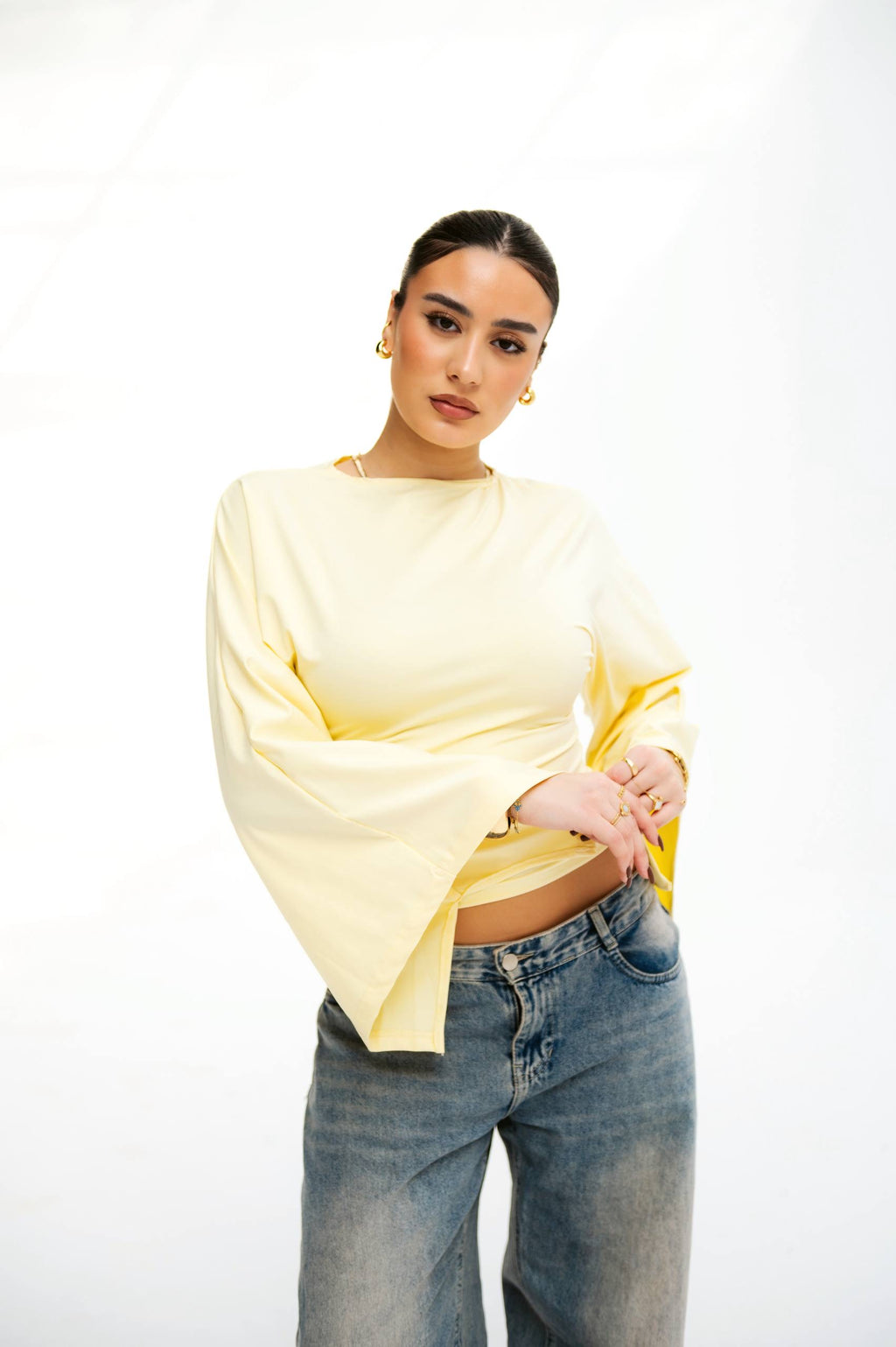 SLIM FIT U-NECK TANK TOP 05